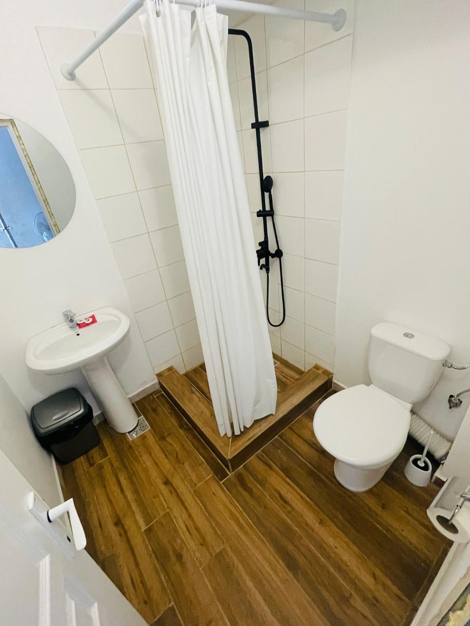 Urban Suites Iasi Extérieur photo